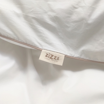 Housse de duvet en percale – 140x200cm – Blanc avec une bordure beige – avec fermeture éclair