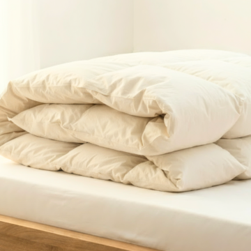 Couette Bio en plumes de canards – 220x240cm – Douce et chaude